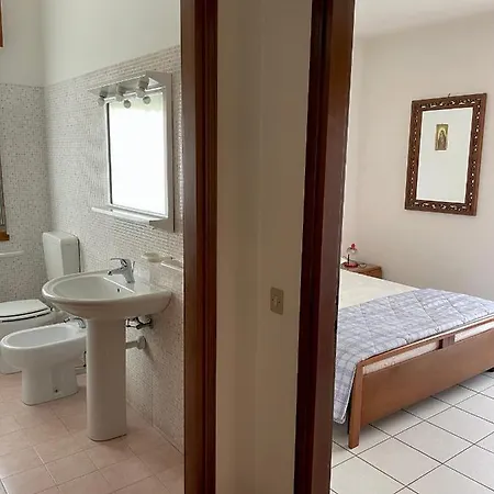 Tirrenia 5 *