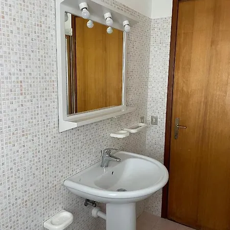 Tirrenia 5 * Lignano Sabbiadoro